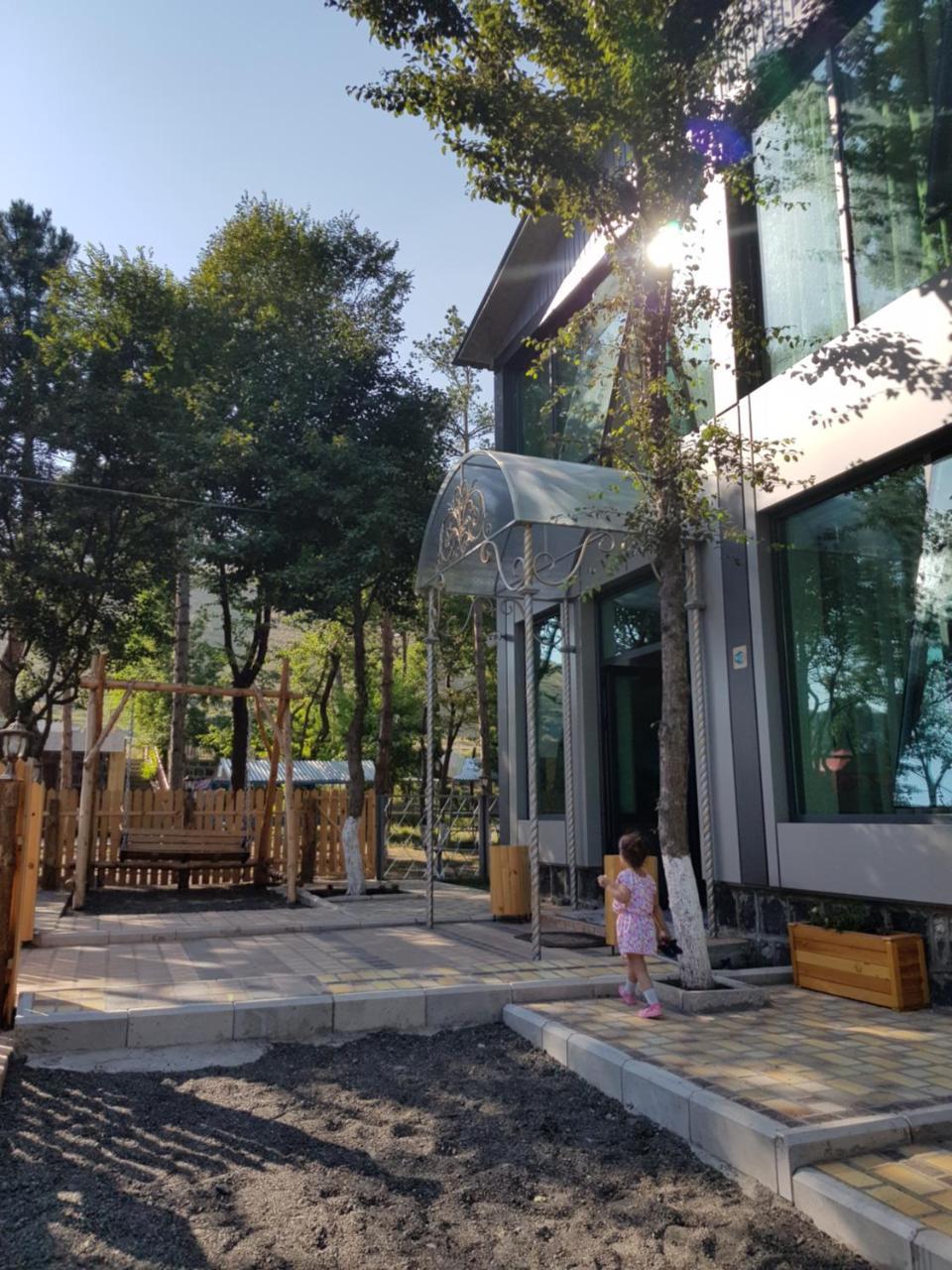 Jrahars Resort Sevan Extérieur photo